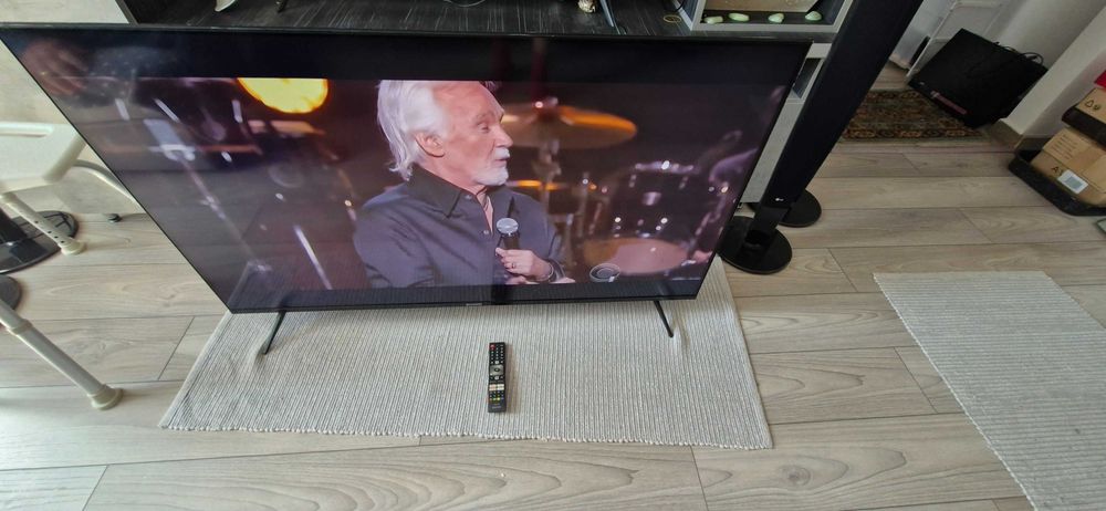 Vand televizor SHARP 4K Ultra HD