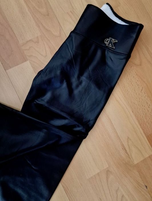 Colanți vatuiti Calvin Klein, sezonul rece