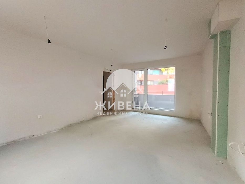 Продава се Тристаен апартамент в Варна, Лятно кино Тракия - 101 кв.м за 1313 €/кв.м - Снимка #3