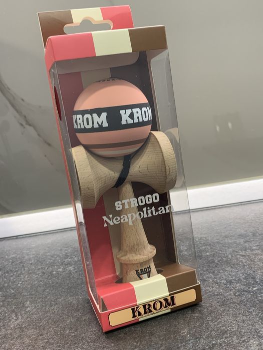 Kendama Krom STROGO Neapolitan