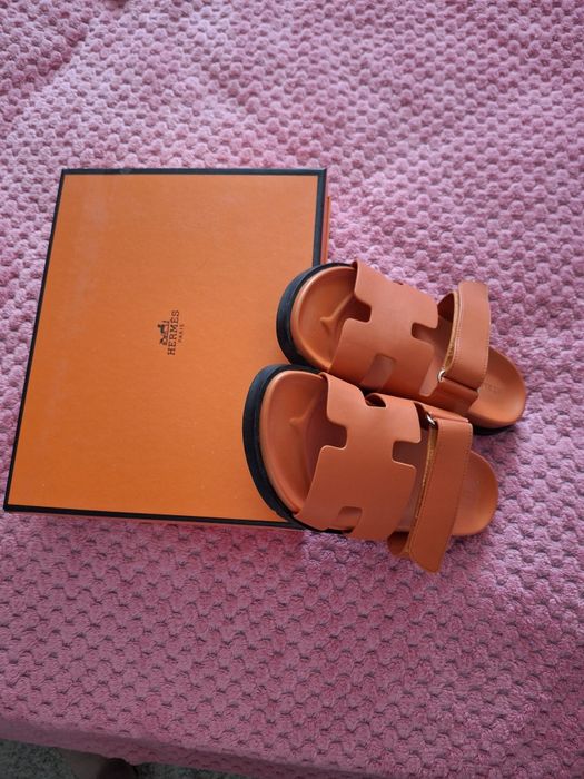Продам шлепки Hermes