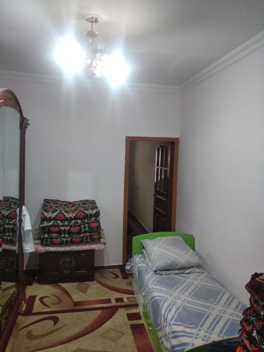 Ucaska sotiladi fozilovda.4 sotidan owiq