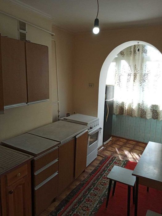 Согдиана бовлинг тарафда ижарага квартира бор