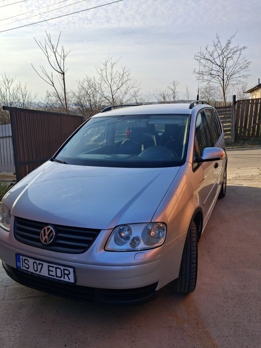 Vând turan 1.9 tdi 105cp 7 locuri