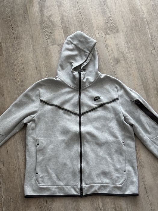 Горнище Nike Tech Fleece Сиво Размер - М