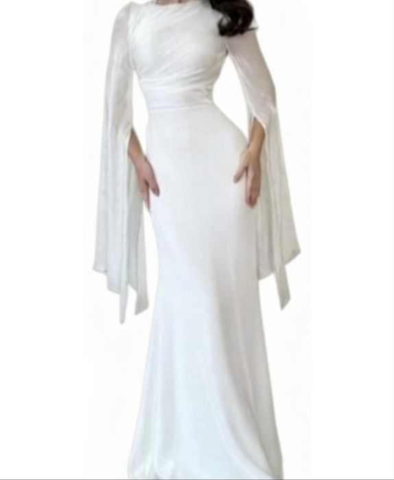 Вечернее платье белый