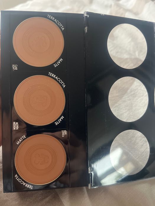 Уникална палитра от 3 цвята  TERRACOTTA MATTE