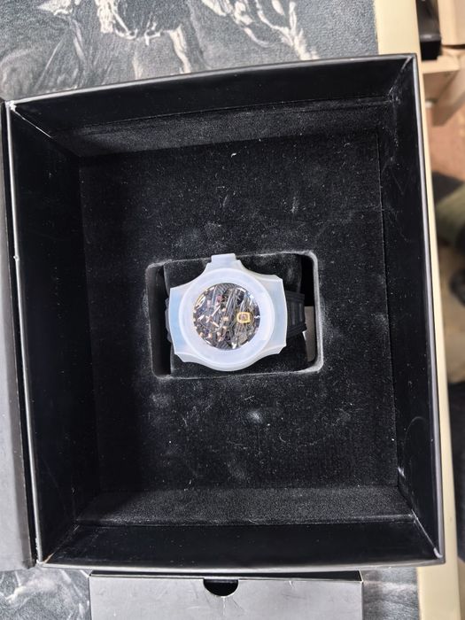 Продам часы Ivarus Infinity в отл состоянии