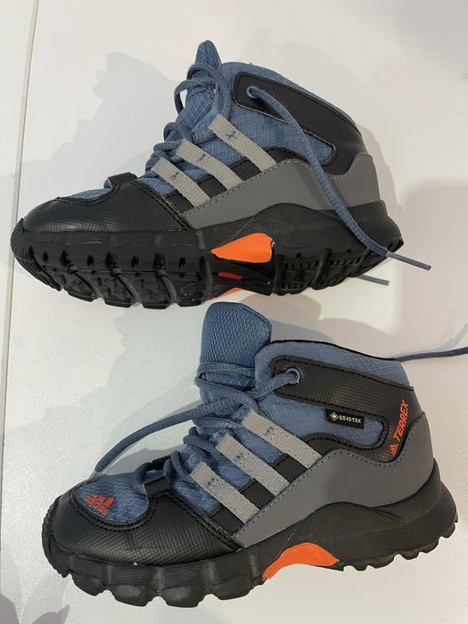Adidas terrex детски обувки
