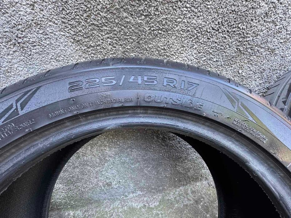 Nokian - Гуми 17 цола