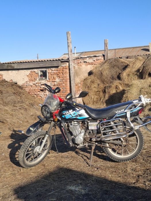 Мотоцикл Улар 200 куб