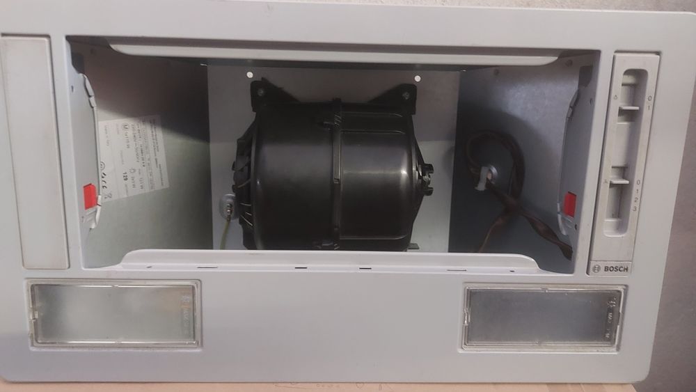 Абсорбатор ширм Bosch DLN53AA70