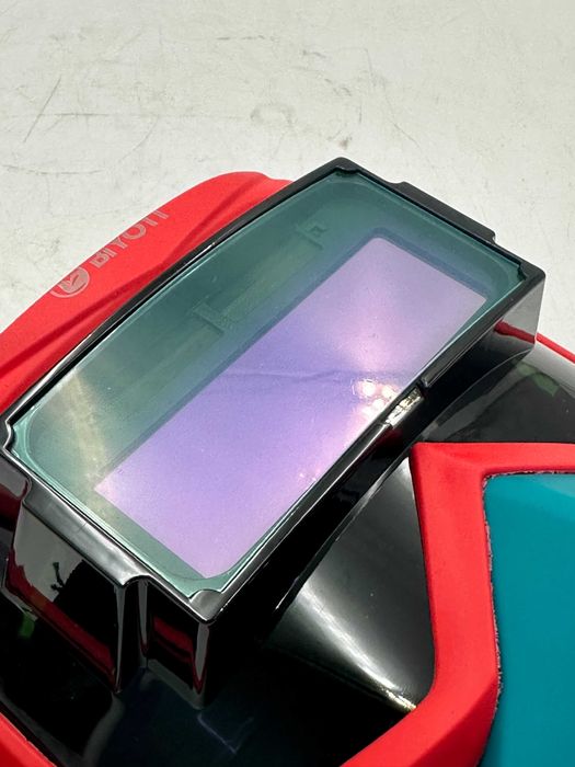 Маска сварочная с автоматическим затемнением BIYOTI BYT-WH07