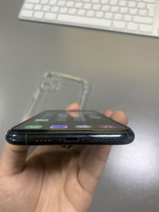 Продам Iphone 11 Pro Max 256гб