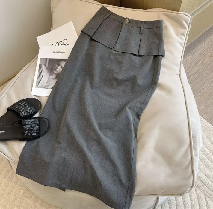 Продается юбка серого цвета