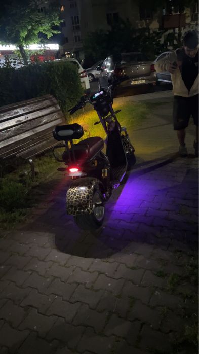 vand scuter electric