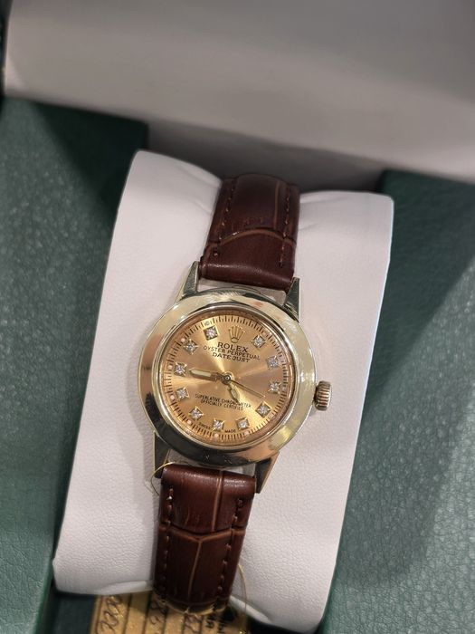 Прожам женские золотве часы Rolex