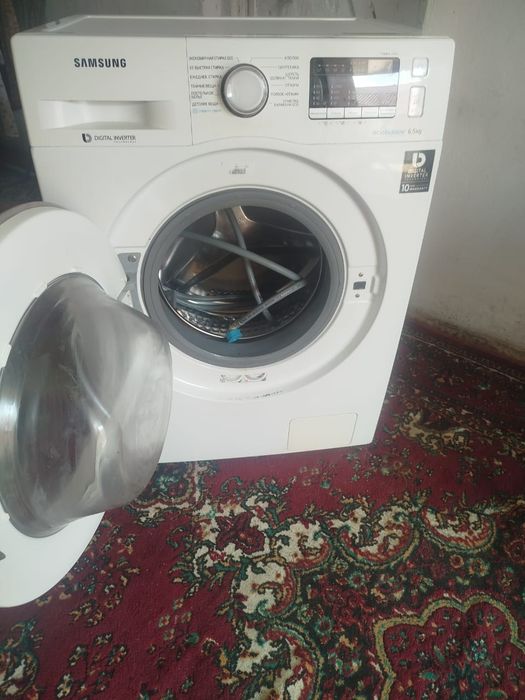 Продам машинку автомат  Самсунг