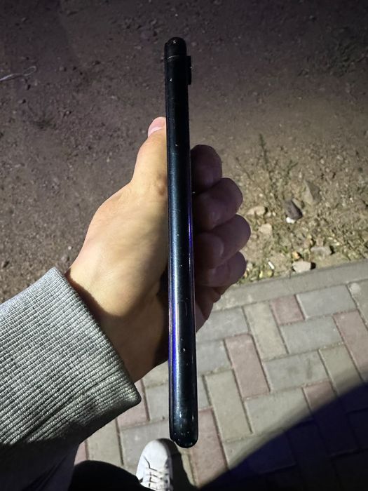 Продаётся Iphone XR