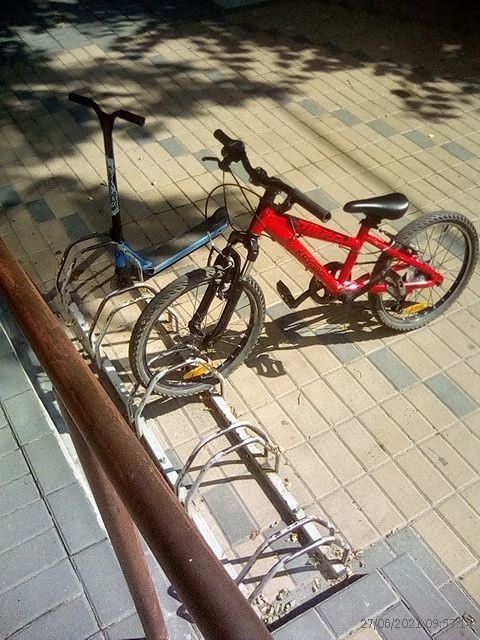 Vând bicicleta in stare buna