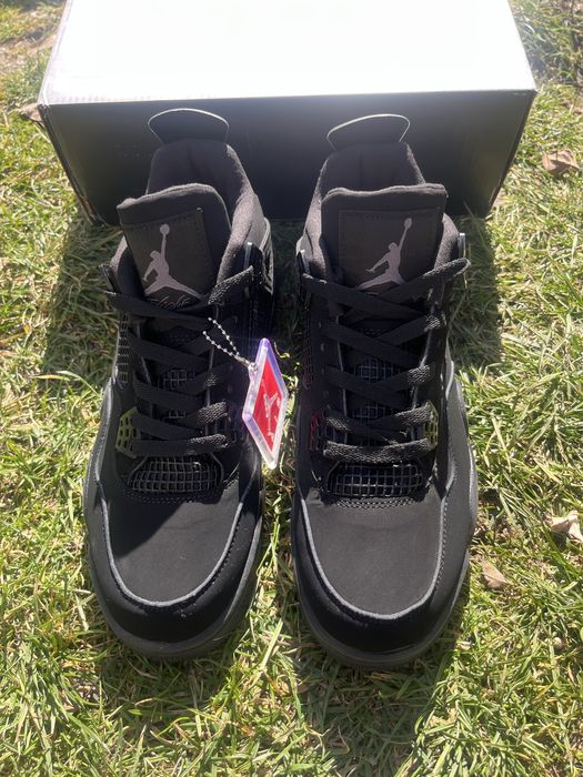 Jordan 4 black cat