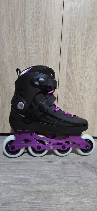 Role Madame Houdini 39 FILA Brasov •