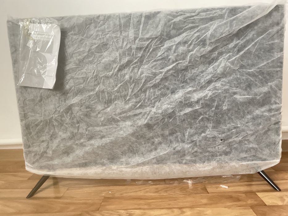 Телевизор SMART TV 43 черный