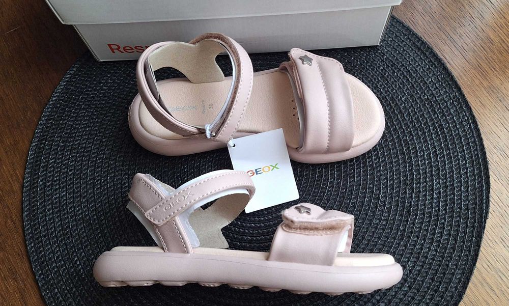 Нови сандали на Geox, Camper за момиче - н. 30