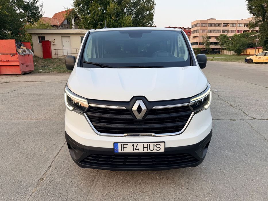 Renault Trafic 2023 - 9 locuri-lunga-clima fata/spate-2.0 diesel-TVA deductibil!