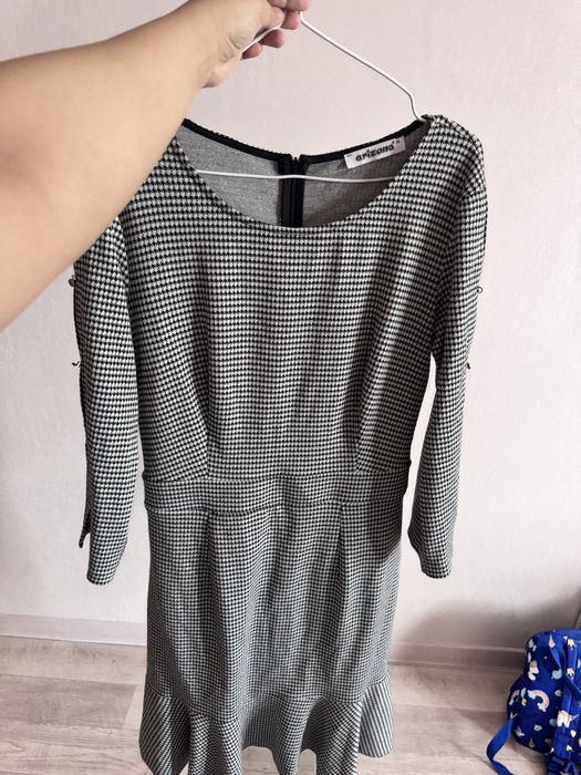 Женские вещи отдам