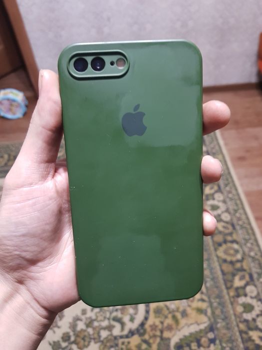 Продам или обмен айфон 8 плюс