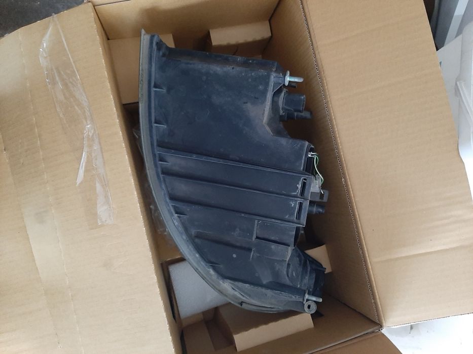 Десен Фар За Форд Транзид 2004г.