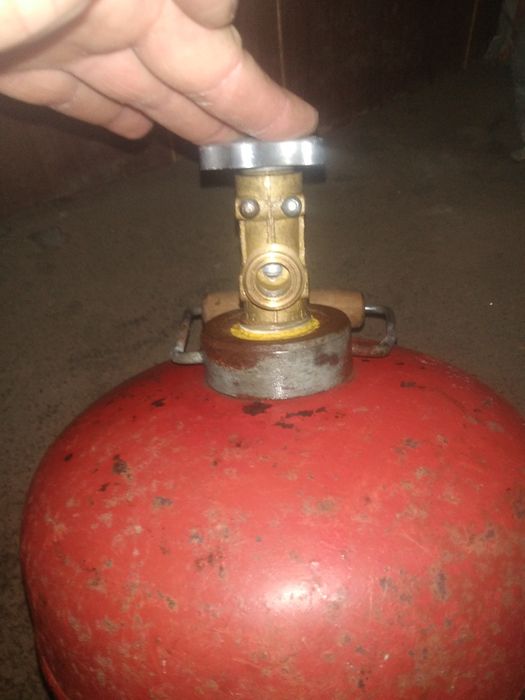 Продаются пропановые баллоны 5 литровые и 12 литровые
