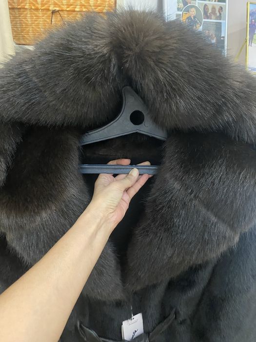 Продам новые бобровые шубы