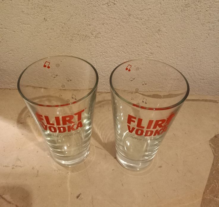 НОВИ Чаши за Коктейли - 6 бр, 350 мл + БОНУС: метални сламки 2 бр