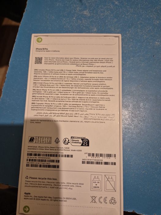 Vand iphone 16 pro 128 gb sigilat cu tot cu casti