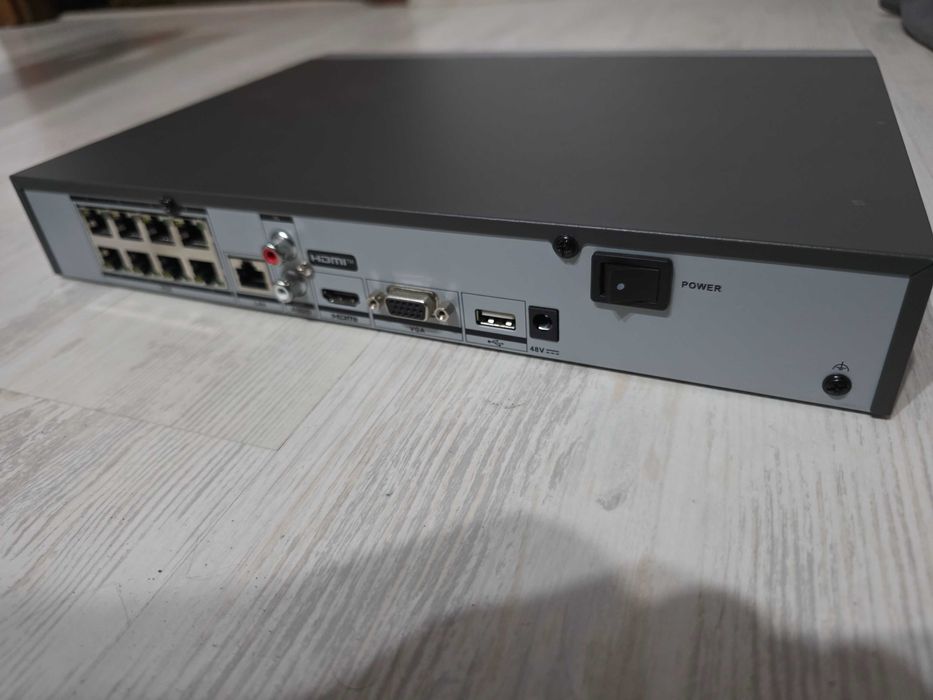 NVR Hikvision 8ch POE - 7608NXI-K1/8P