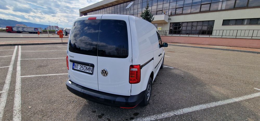 VW CADDY  2.0 TDI    11/2020  102  CP