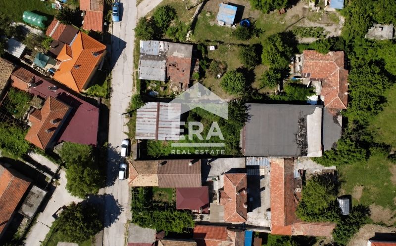 Продава се Промишлена сграда в Девня - 322 кв.м за 280 €/кв.м - Снимка #1