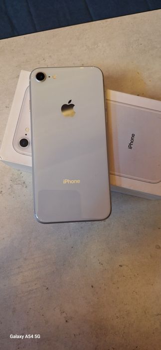 Айфон 8 кор документ есть цена договорная