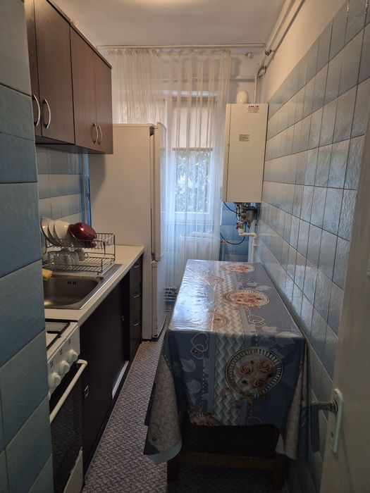 2 camere, centrala termica, parter Craiovita noua