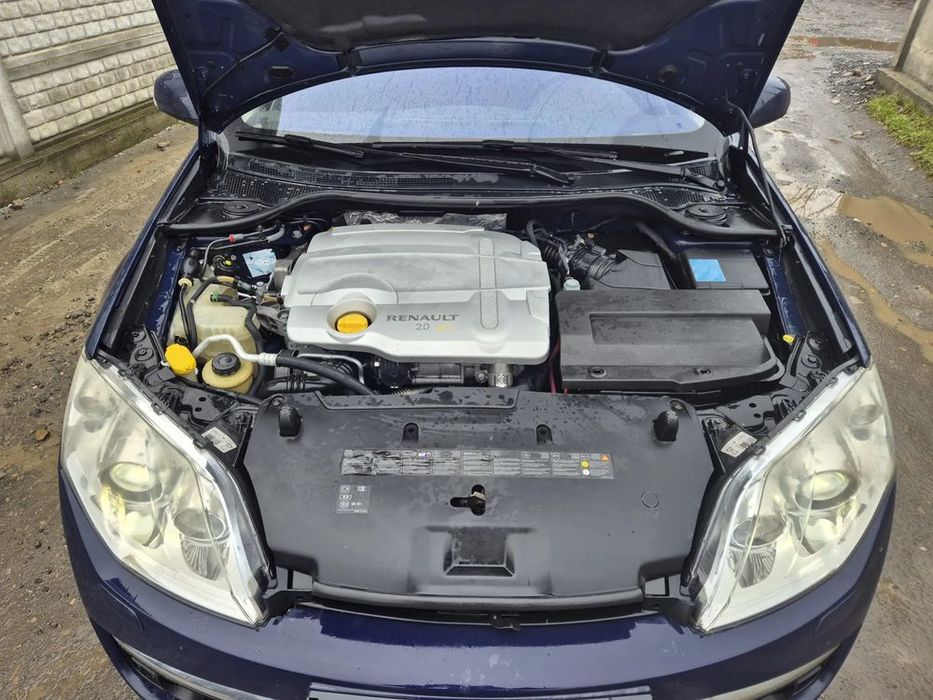 dezmembram/piese renault laguna 3 an 2009 2.0 dci m9r