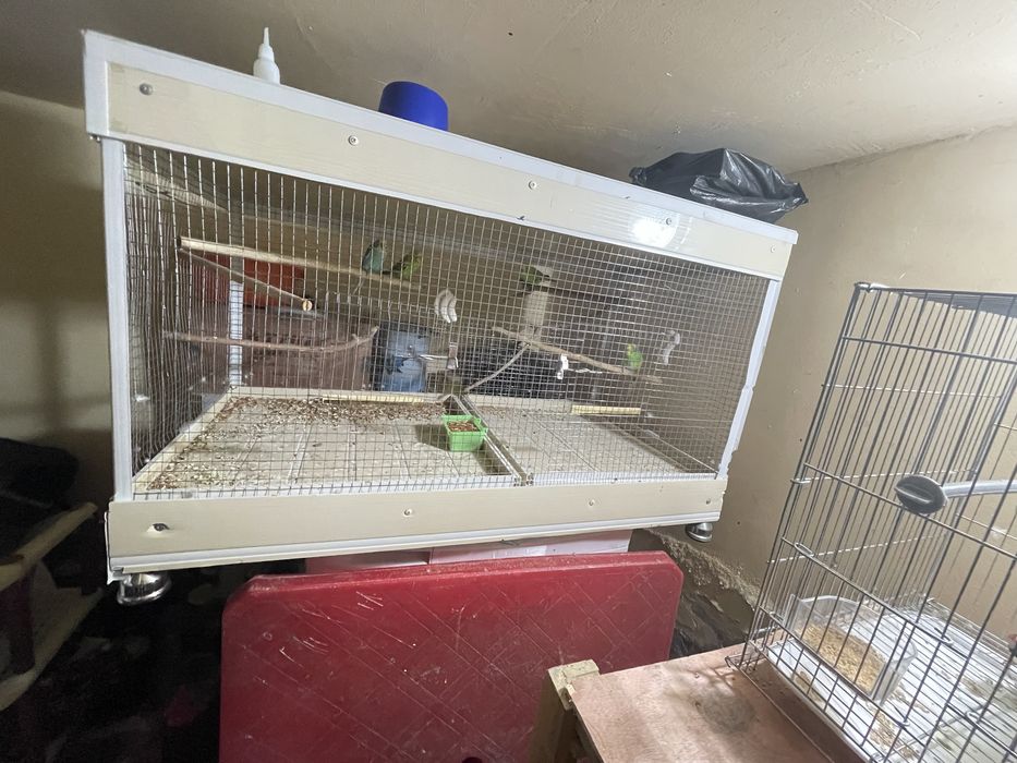 Продается Клетка Для Птиц