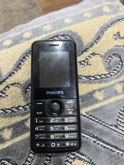 Продам простой телефон