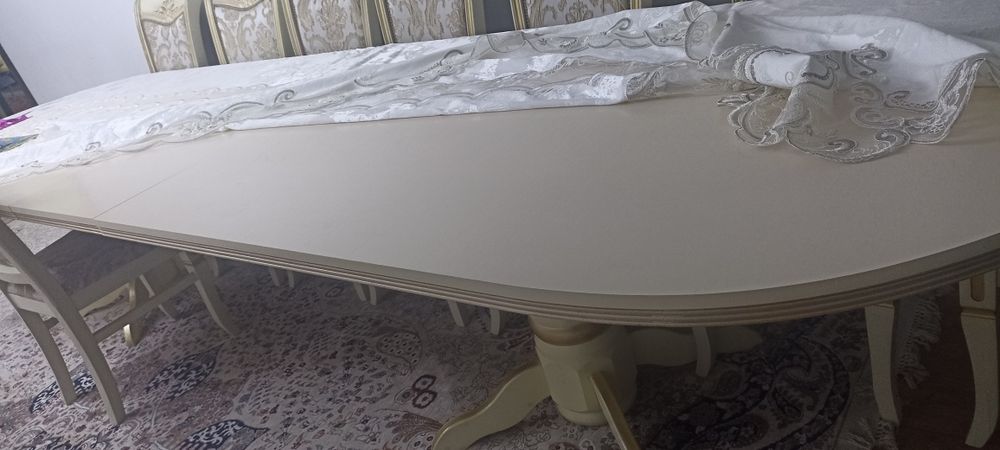 Продам стол со стульями
