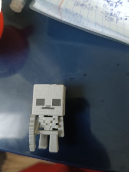 Скелет Майнкрафт Киндер джой