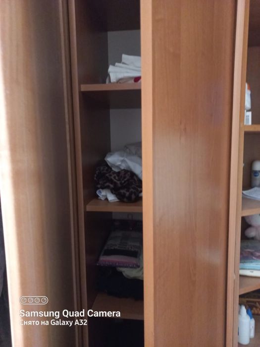 Продам шкаф для спальни