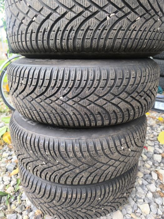 Джанти 15-ки bmw и нови зимни гуми