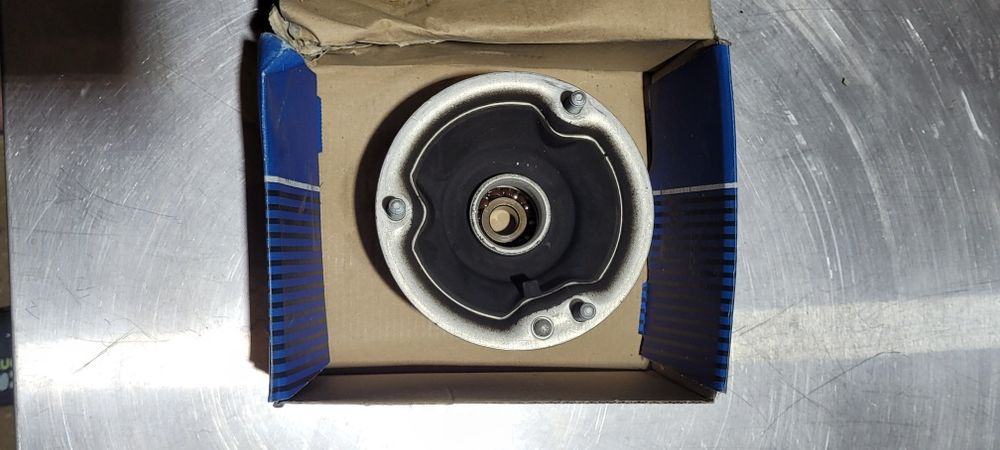 Amortizoare față Bmw E9x KYB noi în cutie + flanse Sachs