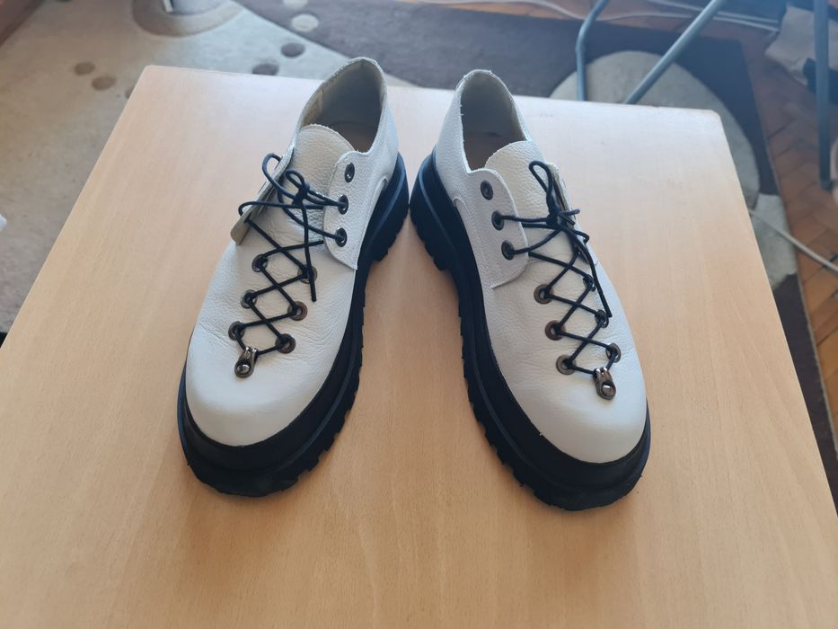 Pantofi de piele Benvenuti